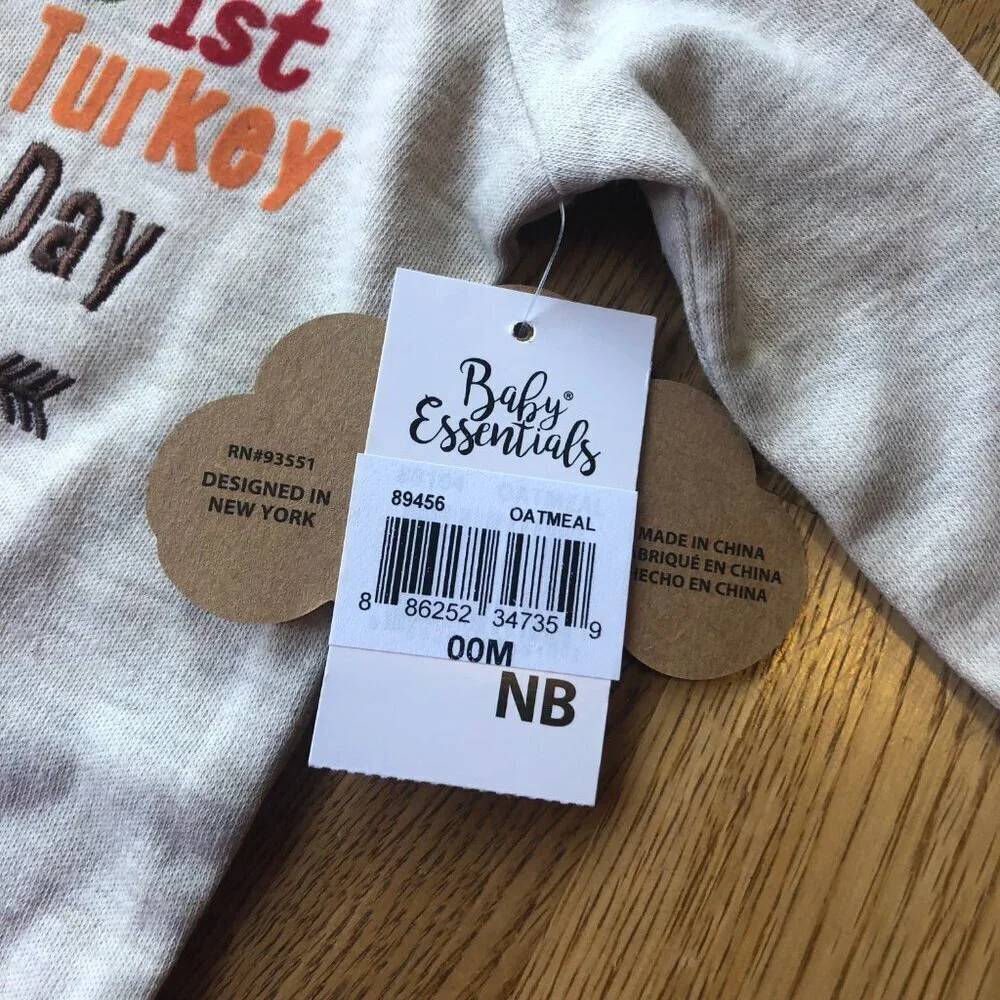 Baby Essentials My 1st Turkey Day Newborn Bodysuit NWT - Picture 4 of 5